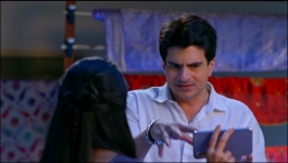 Dheere Dheere - 4th April 2023